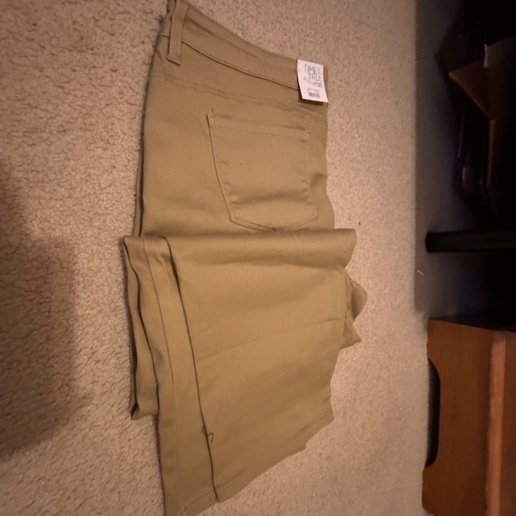 Time and Tru Pants - Tan kakhi pants sz xxl (20) Relaxed fit. Straight leg.